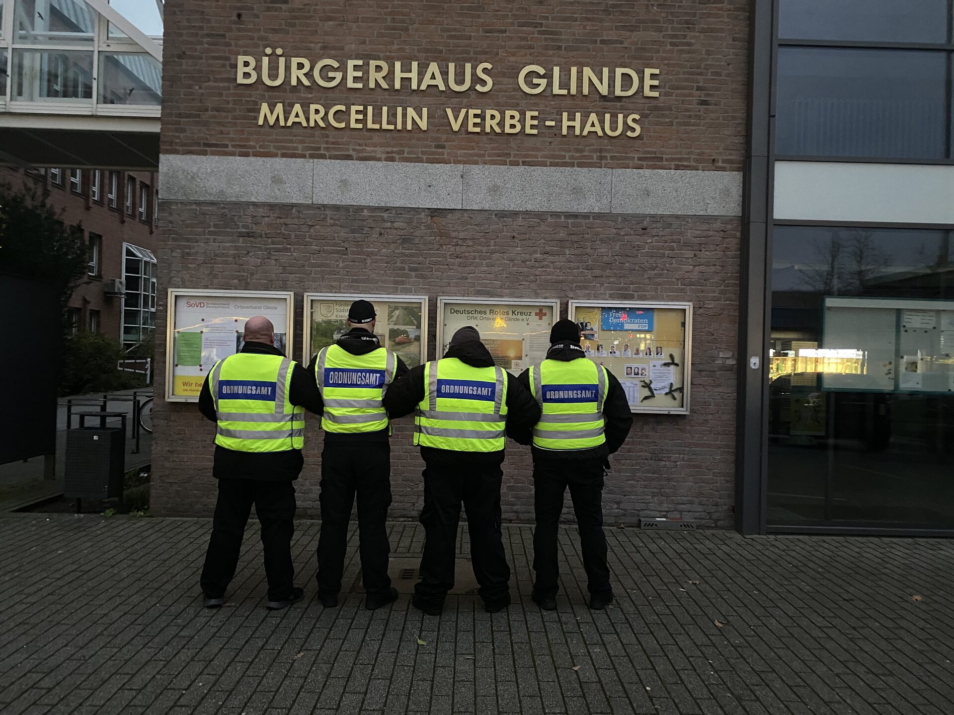 Zutrittskontrolle am Veranstaltungseingang